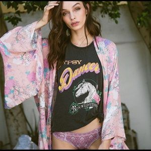 Wild Horses Blush Kimono